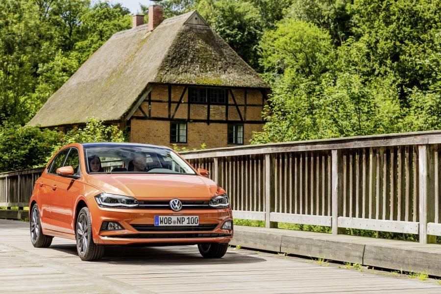  Volkswagen Polo 2017 года  (WW) (фото 14 из 29)